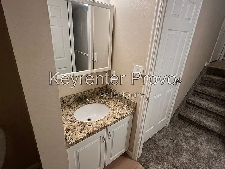 1039 S Freedom Blvd — Photo 13