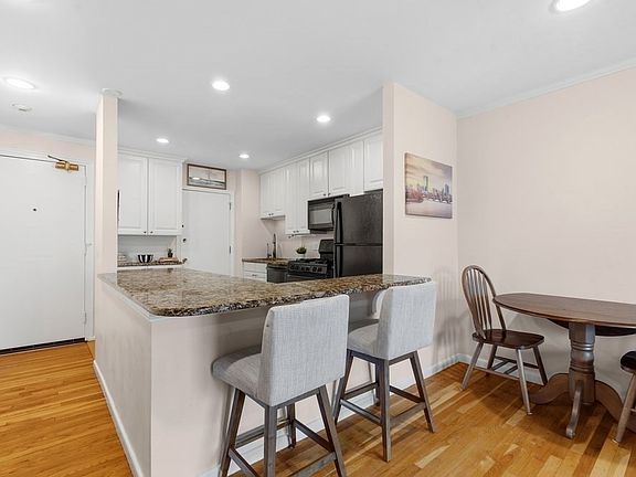 3rd image of 135 Granite Ave APT 49