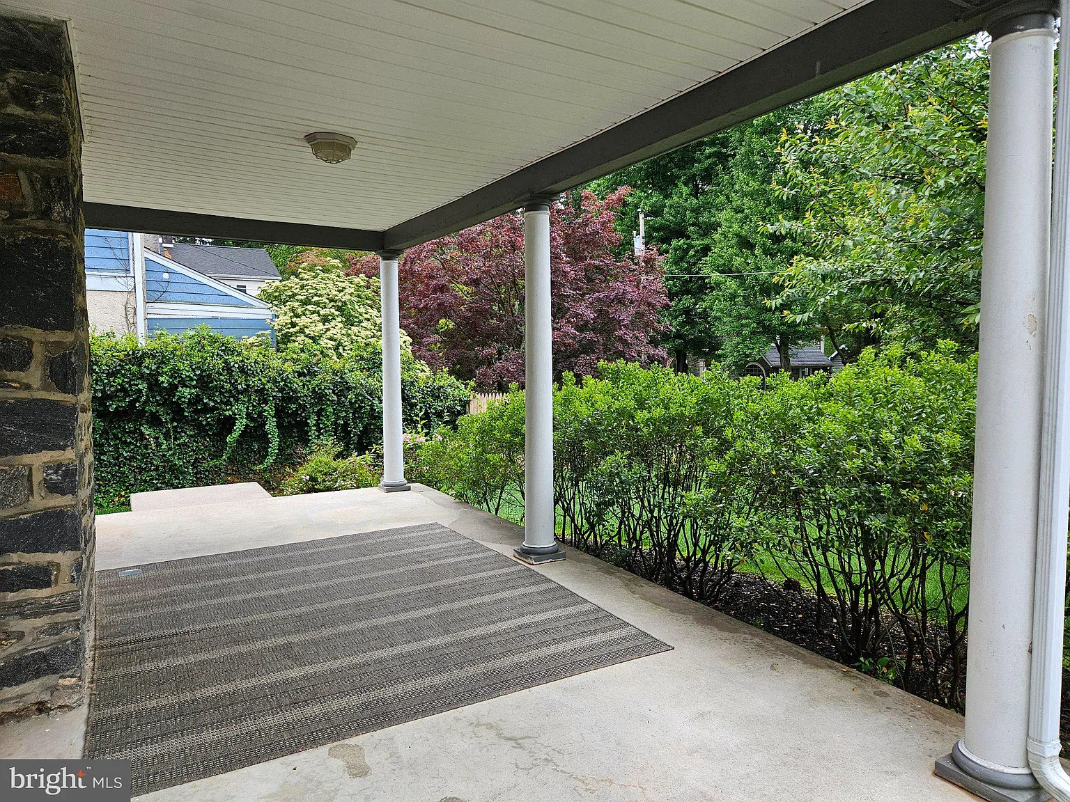 3 bed, 1.5 bath, 1796 sqft, $3,150 — Photo 2