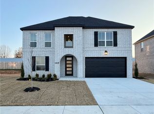 4801 SW Juneberry St, Bentonville, AR 72713