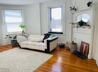 337 Washington St APT 5, Newton, MA 02458