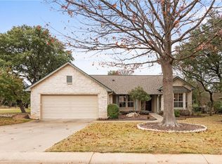 116 Enchanted Dr, Georgetown, TX 78633