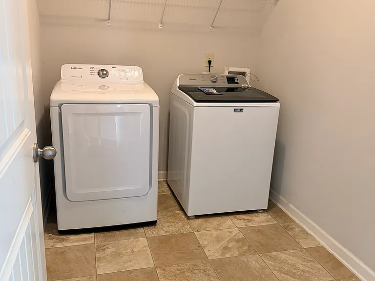 3830 Cordova Ln — Photo 39