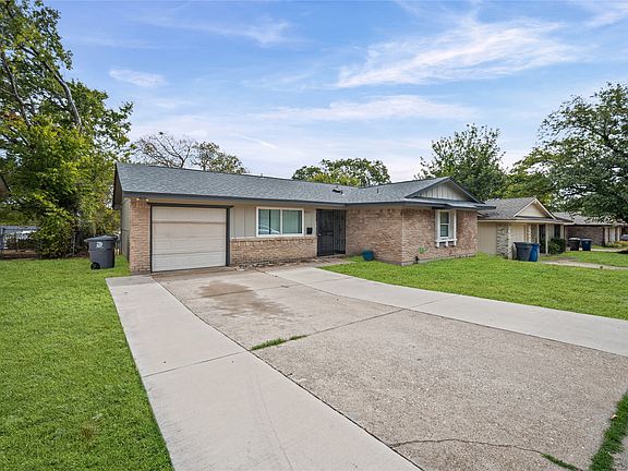 3rd image of 6511 Baraboo Dr