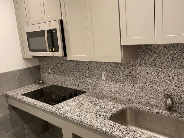 CORPORATE EXECUTIVE HOUSING