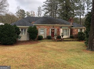 1197 Matthews Pl, Macon, GA 31210