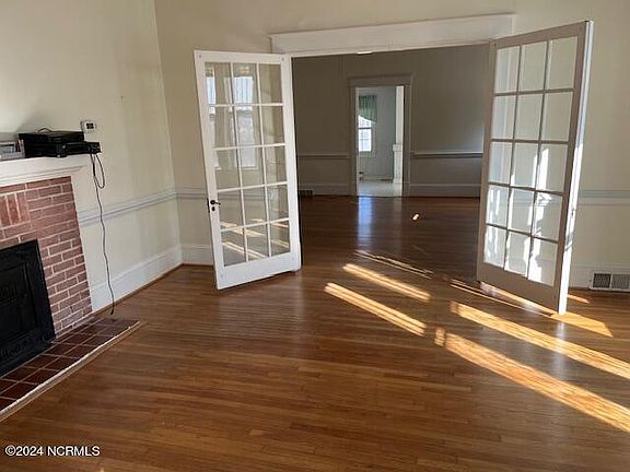 4th image of 501 Hammond Street
