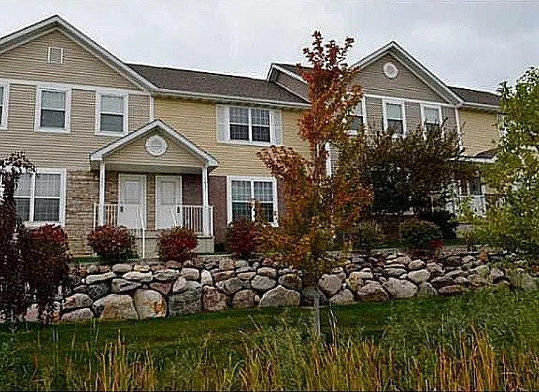 1607 SW White Birch Cir — Photo 1