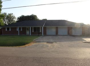 2120 Plunkett St, Deer Park, TX 77536