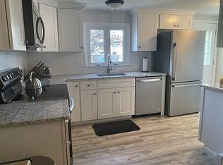 309 W 4th St, Ship Bottom, NJ 08008