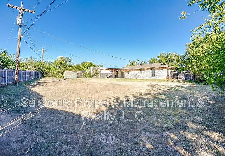 1113 Gifford Dr — Photo 35