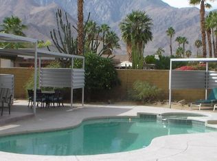 1390 E Luna Way, Palm Springs, CA 92262