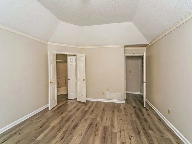 7107 Puddin Ln — Photo 11
