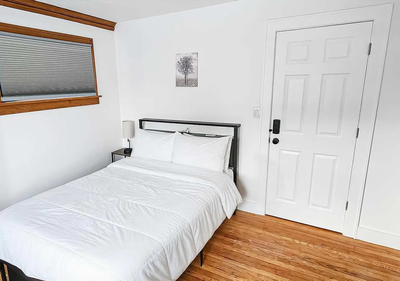 4 bed, 2.0 bath, 1750 sqft, $866 — Photo 1