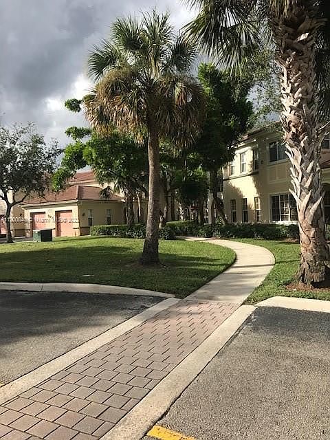 1st image of 2486 Centergate Dr APT 107