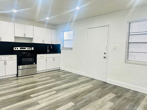 3rd image of 1600 NW 7th Ct APT 207