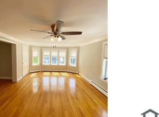 39 Howe St FLOOR 2, Dorchester, MA 02125