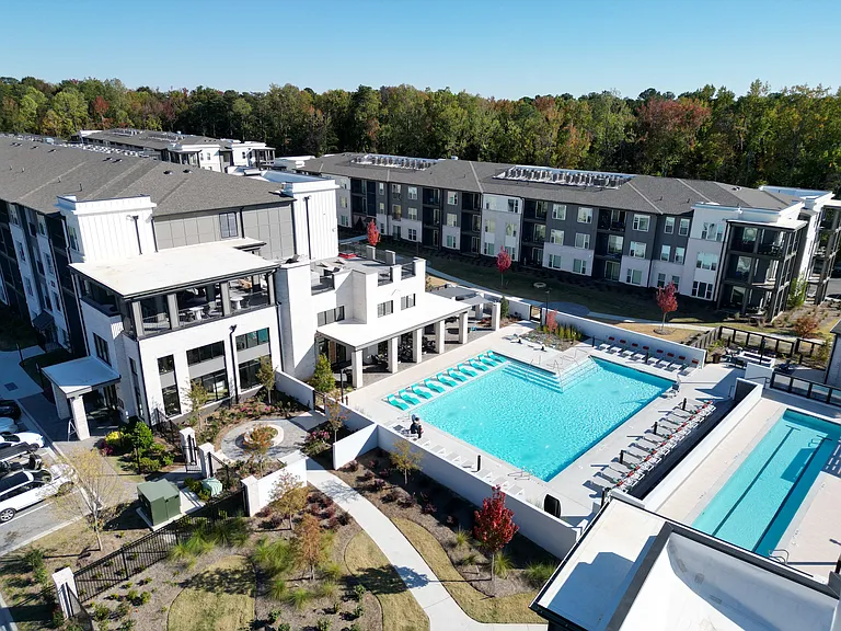 The Wren Apartments — Photo 13