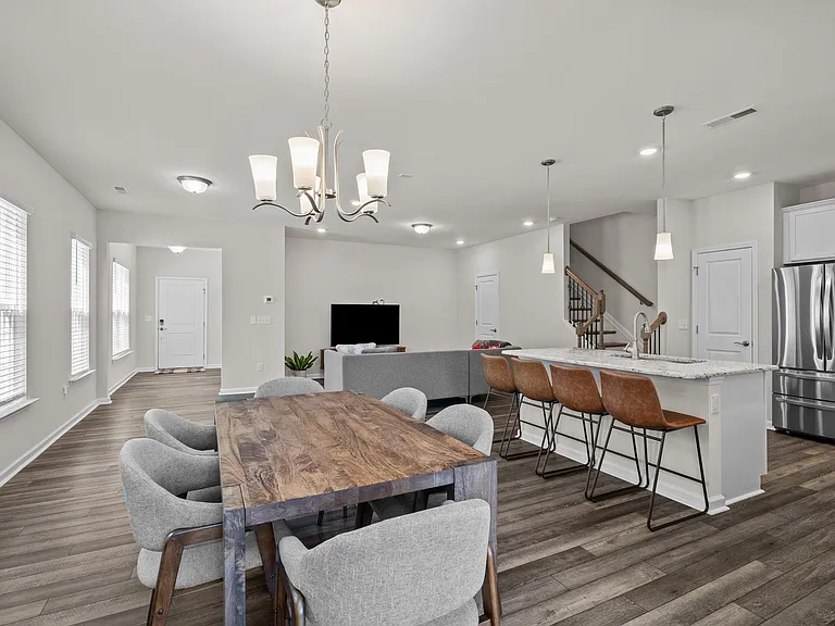 1021 Everglades Way — Photo 12