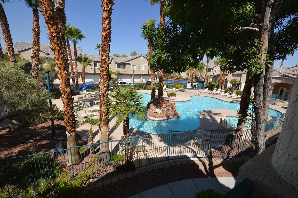Gated Southwest Condo with 2-Car Garage & Community Pool — Photo 2