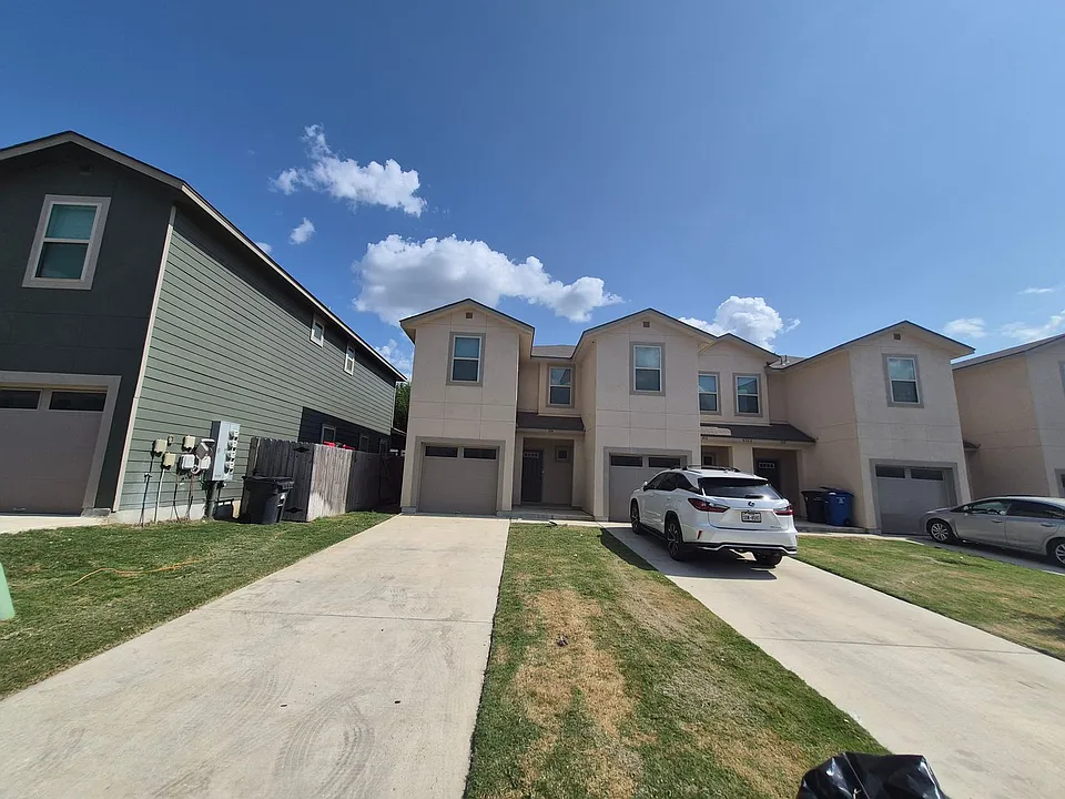 6322 Luglio Ln #104