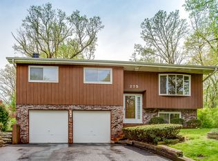 29W275 Pine Ave, West Chicago, IL 60185