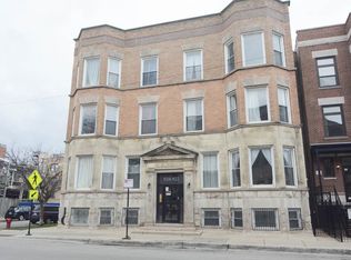922 W Addison St #6H, Chicago, IL 60613