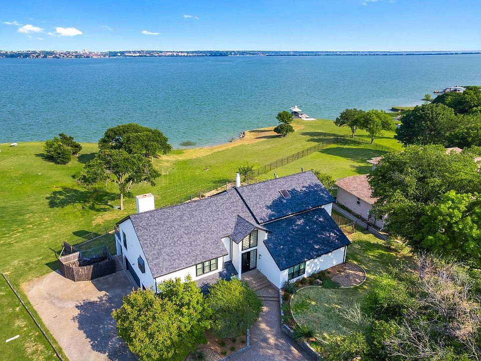 1st image of 508 Point Royal Dr