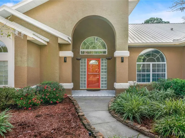 7802 W Golf Club St, Crystal River, FL 34429