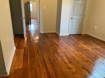 2nd image of 5106 Burgundy St