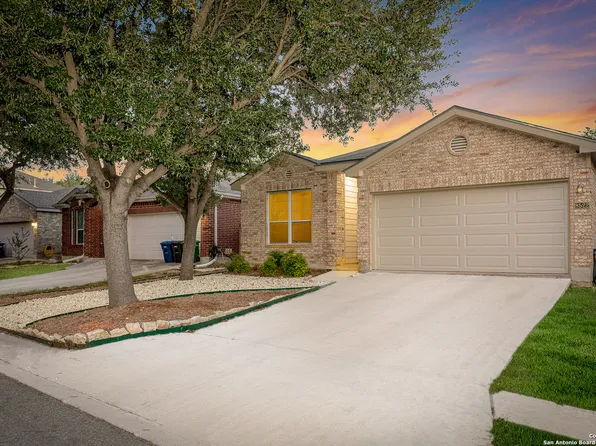 8522 Sonora Pass, Helotes, TX 78023