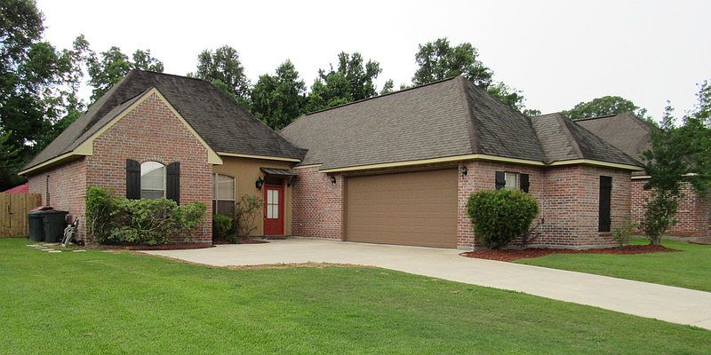 Friendly Quiet Subdivision