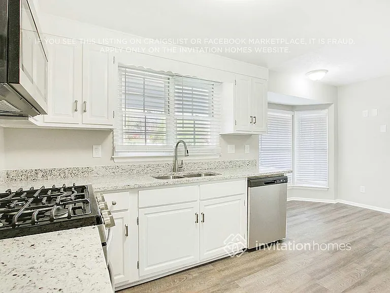 3492 Hollow Tree Dr — Photo 10