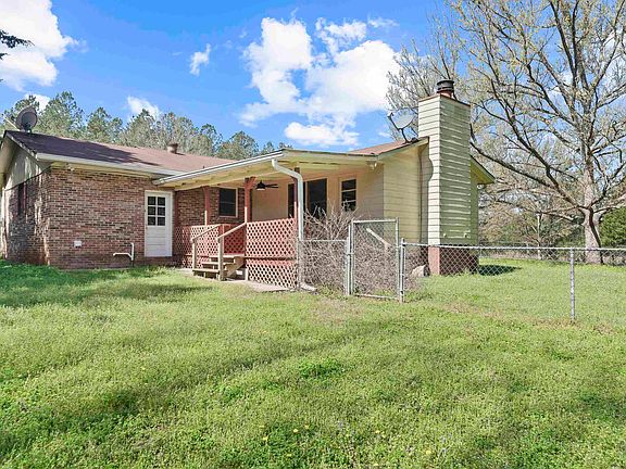 5th image of 3021 Penfield Rd