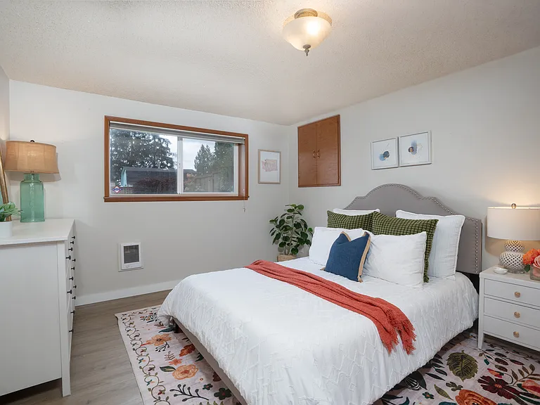 1045 Sunrise Ln — Photo 22