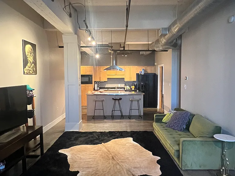 500 Granby St #2B — Photo 1