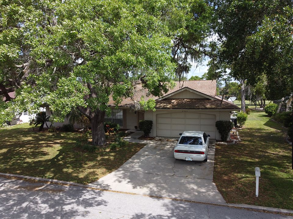1st image of 8505 Forest Glade Dr