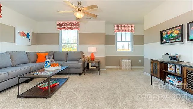 1120 Walbury Hill Rd — Photo 33