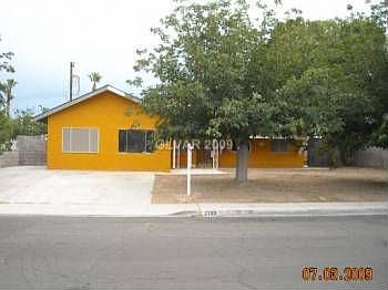 1st image of 2769 Natalie Ave