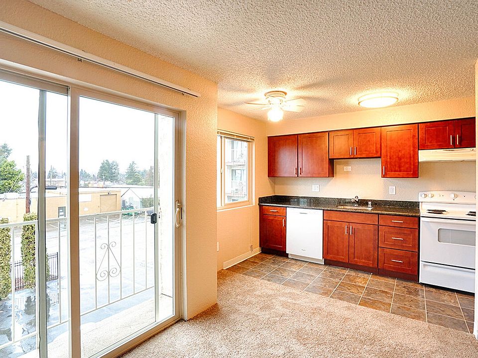 Imperial Crown Manor Apartments 1207 NW 92nd St Seattle WA Zillow