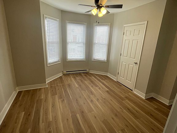 5th image of 3086 Aramingo Ave
