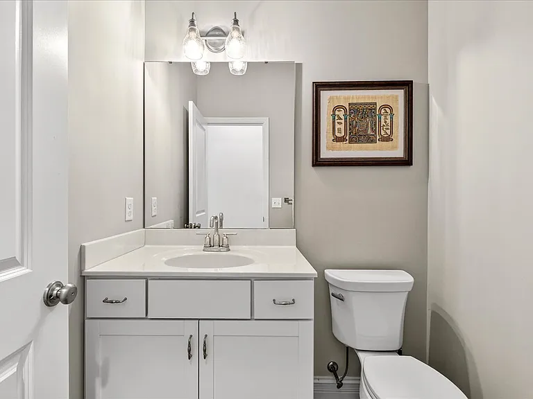 415 Filipp Ln — Photo 20