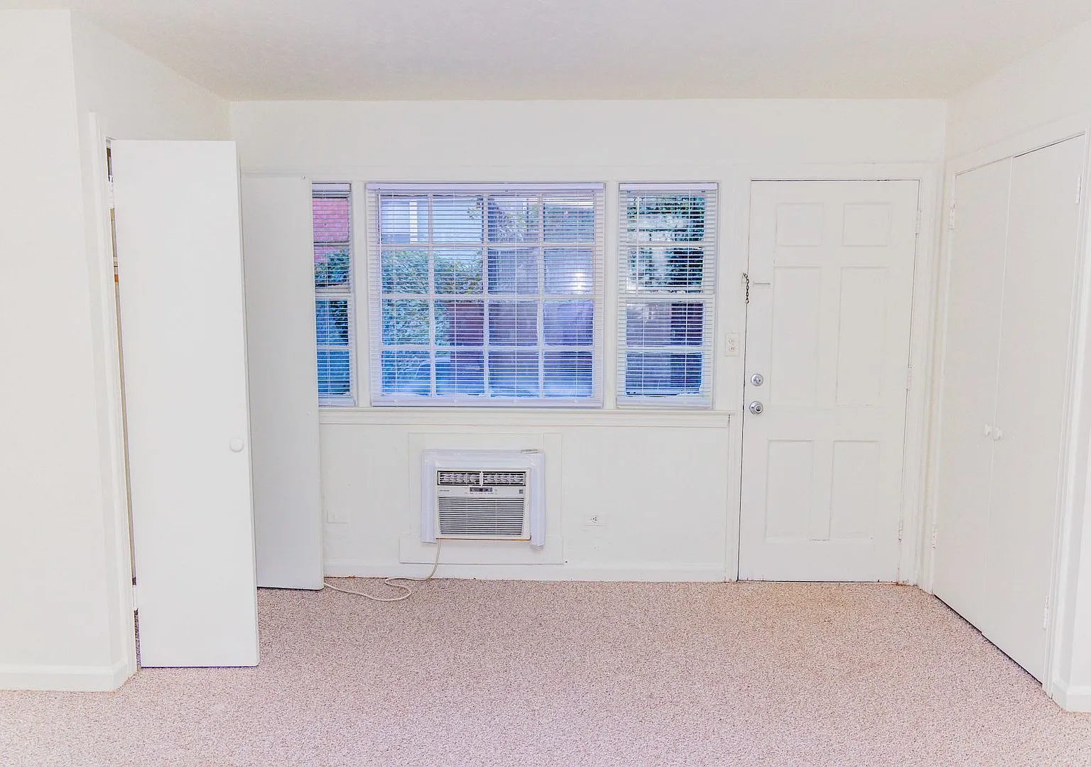 101 Carrollton Terrace — Photo 4