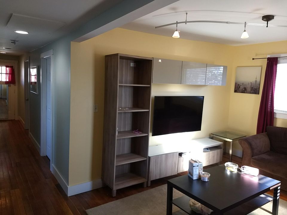 1st image of 96 Floral Ave #3