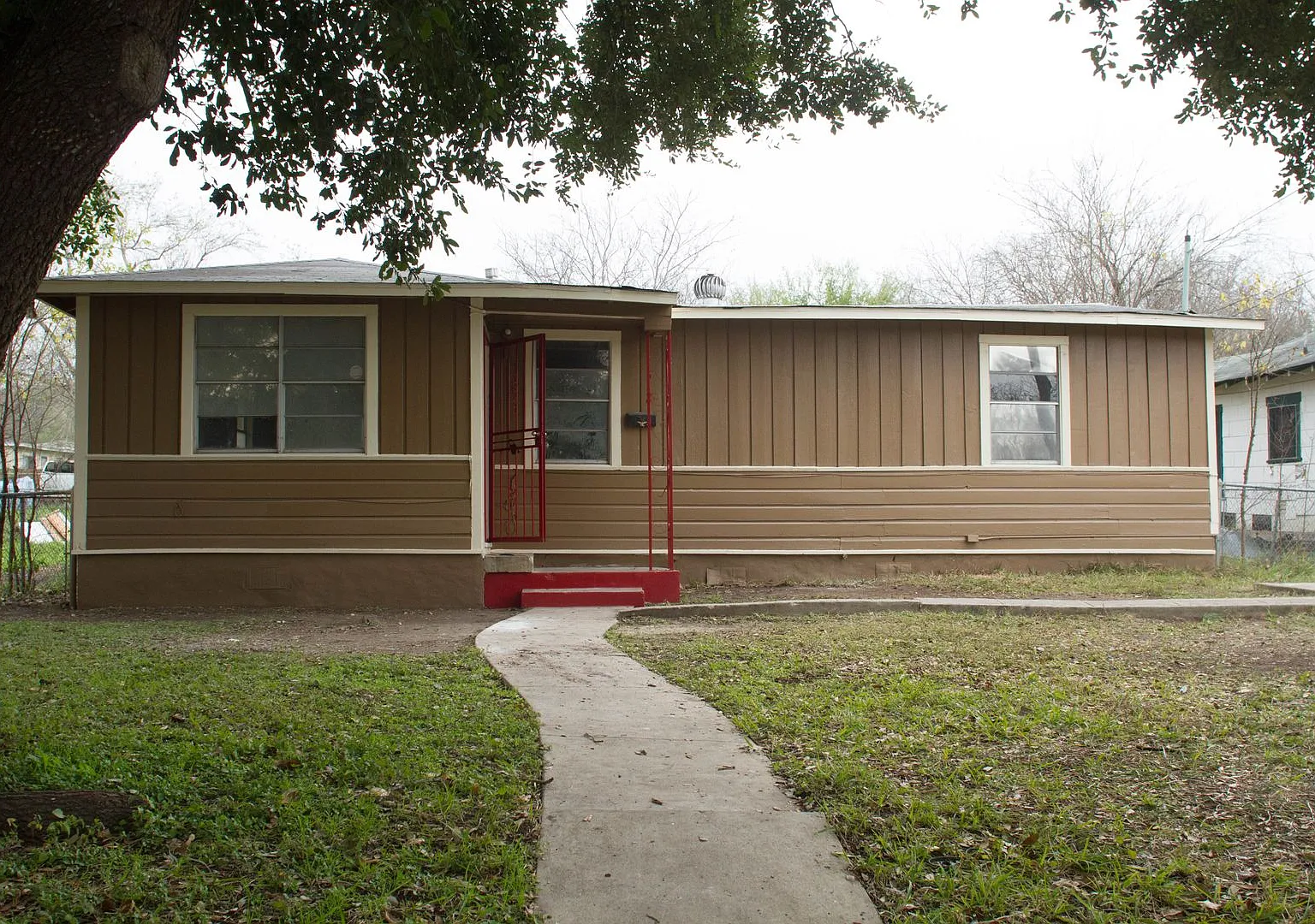 Discover Your New Home in the Heart of San Antonio's East Side — Photo 1