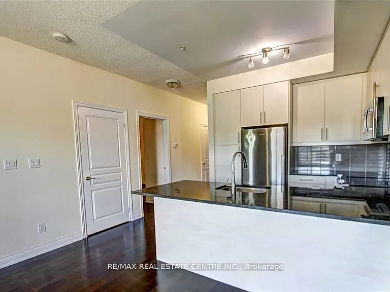 3170 Erin Mills Pkwy #231 — Photo 13