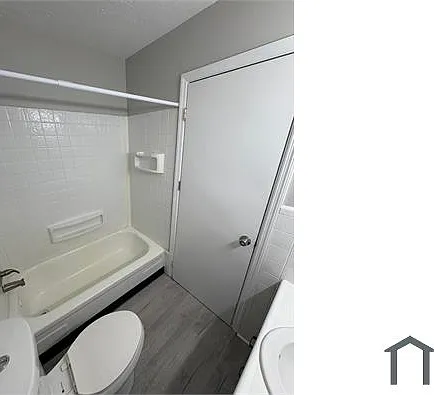 2021 Cambridge Dr — Photo 17