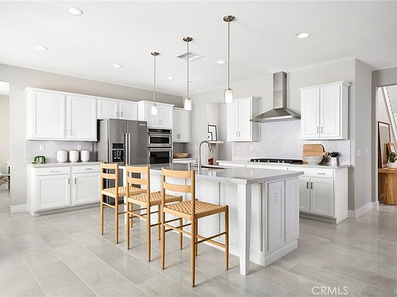 3rd image of 4635 Stratford Pl