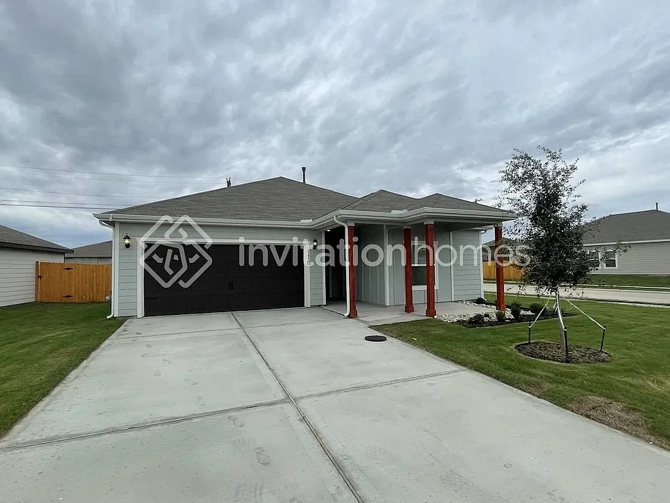 147 N Island Dr