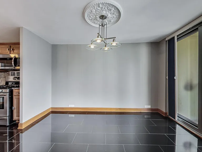 400 E Randolph St #3326 — Photo 18